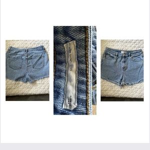 Pac Sun jean shorts/ only worn twice